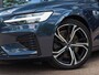 Volvo V60 T6 AWD Plus Dark Pano 360 Cam Trekh. Harman Kardon 19''