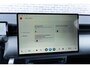 Lynk & Co 02 More 66 kWh | Adaptive Cruise Control | 445 km elektrisch bereik | Panoramadak | Harman Kardon Premium Audio Systeem | 360 graden camera | Dodehoekdetectie | Stoel/Stuurverwarming | Apple CarPlay/Android Auto | 20"LM-velgen | Elektrisch bedienbare voorstoelen met geheugenfunctie | Klimaat warmtepomp | Elektrisch bedienbare achterklep |