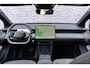 Lynk & Co 02 More 66 kWh | Adaptive Cruise Control | 445 km elektrisch bereik | Panoramadak | Harman Kardon Premium Audio Systeem | 360 graden camera | Dodehoekdetectie | Stoel/Stuurverwarming | Apple CarPlay/Android Auto | 20"LM-velgen | Elektrisch bedienbare voorstoelen met geheugenfunctie | Klimaat warmtepomp | Elektrisch bedienbare achterklep |
