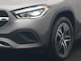 Mercedes-Benz GLA 250 e Business Line PHEV 218pk Dealer O.H. | Trekhaak Af Fabriek | Camera | Sportstoelen Verwarmd | Sfeerverlichting | Apple Carplay | Navigatie | DAB | Virtual | 18"L.M | Plug In Hybrid |
