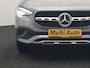 Mercedes-Benz GLA 250 e Business Line PHEV 218pk Dealer O.H. | Trekhaak Af Fabriek | Camera | Sportstoelen Verwarmd | Sfeerverlichting | Apple Carplay | Navigatie | DAB | Virtual | 18"L.M | Plug In Hybrid |