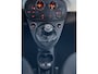 Fiat 500C 1.0 Hybrid Dolcevita Cabrio Airco - Open dak - Navigatiesysteem - parkeersensoren achter - Cruise control - Licht metalen velgen 16 inch - Led verlichting - Bluetooth - Extra getint glas achter - Stuur multifunctioneel Start/stop systeem - Elektrische vouwdak - Elektrische ramen voor - Centrale vergrendeling