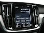 Volvo V60 T8 Twin Engine AWD R-Design PHEV 390pk Dealer O.H. | Trekhaak Af Fabriek | Panodak | Head Up | Harman / Kardon | Camera | Lederen Sportstoelen Memory & Verwarmd | Apple Carplay | Stuur Verwarmd | Navigatie | DAB | Plug In Hybrid |