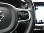 Volvo V60 T8 Twin Engine AWD R-Design PHEV 390pk Dealer O.H. | Trekhaak Af Fabriek | Panodak | Head Up | Harman / Kardon | Camera | Lederen Sportstoelen Memory & Verwarmd | Apple Carplay | Stuur Verwarmd | Navigatie | DAB | Plug In Hybrid |