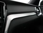 Volvo V60 T8 Twin Engine AWD R-Design PHEV 390pk Dealer O.H. | Trekhaak Af Fabriek | Panodak | Head Up | Harman / Kardon | Camera | Lederen Sportstoelen Memory & Verwarmd | Apple Carplay | Stuur Verwarmd | Navigatie | DAB | Plug In Hybrid |