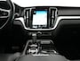 Volvo V60 T8 Twin Engine AWD R-Design PHEV 390pk Dealer O.H. | Trekhaak Af Fabriek | Panodak | Head Up | Harman / Kardon | Camera | Lederen Sportstoelen Memory & Verwarmd | Apple Carplay | Stuur Verwarmd | Navigatie | DAB | Plug In Hybrid |