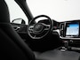 Volvo V60 T8 Twin Engine AWD R-Design PHEV 390pk Dealer O.H. | Trekhaak Af Fabriek | Panodak | Head Up | Harman / Kardon | Camera | Lederen Sportstoelen Memory & Verwarmd | Apple Carplay | Stuur Verwarmd | Navigatie | DAB | Plug In Hybrid |