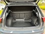 Volkswagen Tiguan 1.5 TSI R-Line Business / App connect / Panodak / 360 Camera / Black Style / Trekhaak wegklapbaar / NAVI