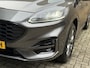 Ford Kuga 2.5 PHEV 225pk ST-Line X | Sportstoelen | Trekhaak | Navigatie | Camera | Cruise control | Lane assist | Apple CarPlay | Head up | Stoelverwarming voor&achter | Stuurverwarming | Sfeerverlichting | LED | DAB | Elektrische achterklep | Volledig onderhouden