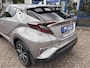 Toyota C-HR / C-HR+ 1.8 Hybrid Executive Adaptieve Cruise Control, Navigatie, Achteruitrij Camera, Dodehoek herkenning, 18 INCH, Parkeersensoren voor en achter, Privacy Glass.