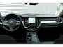 Volvo XC60 2.0 T6 Plug-in hybrid AWD Essential Edition Bright | Trekhaak Semi Elektrisch Inklapbaar | Allseason Banden | Panoramadak | Lederen Bekleding | Elektrische Lendensteun 2-Weg | Parkeersensoren Voor & Achter | Achteruitrijcamera | Stuurverwarming | Stoelverwarming Voor- en Achter |  Google Infotainmentsysteem