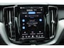 Volvo XC60 2.0 T6 Plug-in hybrid AWD Essential Edition Bright | Trekhaak Semi Elektrisch Inklapbaar | Allseason Banden | Panoramadak | Lederen Bekleding | Elektrische Lendensteun 2-Weg | Parkeersensoren Voor & Achter | Achteruitrijcamera | Stuurverwarming | Stoelverwarming Voor- en Achter |  Google Infotainmentsysteem
