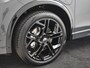 Volkswagen Tiguan R-Line Edition - eHybrid | 'App-Connect' draadloze smartphone integratie | Achteruitrijcamera (Rear View) | Automatische afstandsregeling (Adaptive Cruise Control)
