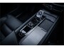 Volvo XC60 T6 Recharge Ultimate Black Edition ** Leer ** B&W ** Four-C luchtvering ** Trekhaak