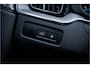 Volvo XC60 T6 Recharge Ultimate Black Edition ** Leer ** B&W ** Four-C luchtvering ** Trekhaak