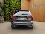 Volvo XC60 2.0 T6 Plug-in hybrid AWD Ultra Black Edition | Trekhaak | Luchtvering | HUD | Pano | 360 Cam | Memory