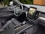Volvo XC60 2.0 T6 Plug-in hybrid AWD Ultra Black Edition | Trekhaak | Luchtvering | HUD | Pano | 360 Cam | Memory