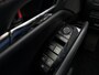 Mazda 3 2.0 e-SkyActiv-G M Hybrid 150 Exclusive-line / Trekhaak (1300 kg) / Stoel-stuurverwarming / Lederen bekleding / Apple carplay/Android auto /