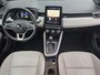 Renault Clio E-Tech Hybrid 140PK Initiale Paris / BOSE Premium Audio / Lederen Bekleding / Stoel & Stuurverwarming / Apple Carplay & Android Auto / All Season Banden / Trekhaak / Navigatie / Achteruitrijcamera /
