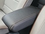 Renault Clio E-Tech Hybrid 140PK Initiale Paris / BOSE Premium Audio / Lederen Bekleding / Stoel & Stuurverwarming / Apple Carplay & Android Auto / All Season Banden / Trekhaak / Navigatie / Achteruitrijcamera /