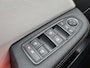 Renault Clio E-Tech Hybrid 140PK Initiale Paris / BOSE Premium Audio / Lederen Bekleding / Stoel & Stuurverwarming / Apple Carplay & Android Auto / All Season Banden / Trekhaak / Navigatie / Achteruitrijcamera /