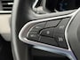 Renault Clio E-Tech Hybrid 140PK Initiale Paris / BOSE Premium Audio / Lederen Bekleding / Stoel & Stuurverwarming / Apple Carplay & Android Auto / All Season Banden / Trekhaak / Navigatie / Achteruitrijcamera /