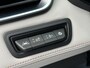 Renault Clio E-Tech Hybrid 140PK Initiale Paris / BOSE Premium Audio / Lederen Bekleding / Stoel & Stuurverwarming / Apple Carplay & Android Auto / All Season Banden / Trekhaak / Navigatie / Achteruitrijcamera /