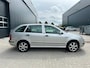 Skoda Fabia Combi 1.4-16V Comfort | CRUISE | ELEKTRISCHE RAMEN | AIRCO | TREKHAAK | SCHUIF/KANTELDAK | DAKRAILS | NL AUTO | NAP