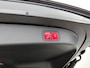 Mercedes-Benz GLB 250+ Business Solution AMG 7p. 85.5 kWh | Premium pakket | Nightpakket | Parkeerpakket | Warmtewerend, donkergetint glas | Vast panoramadak | GUARD 360° | 19” vijfspaaks lichtmetalen AMG-velgen |