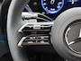 Mercedes-Benz GLB 250+ Business Solution AMG 7p. 85.5 kWh | Premium pakket | Nightpakket | Parkeerpakket | Warmtewerend, donkergetint glas | Vast panoramadak | GUARD 360° | 19” vijfspaaks lichtmetalen AMG-velgen |