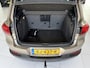 Volkswagen Tiguan 1.4 TSI R-Line Edition Airco - Apple carplay - Achteruitrijcamera - Parkeersensoren - Navigatie - Cruise control - Trekhaak - Dakrails - Led verlichting - Dakspoiler - Licht metalen velgen 18 inch - Stuur multifun - Start/stop systeem - Radio - Bluetooth - mistlampen voor