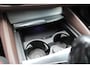 BMW 5-Serie Touring 530i High Executive M-sport | Incl. 12 maanden garantie | Panoramadak | Dodehoek detectie | Geheugenstoelen |  Parkeercamera | Standkachel | Head-up display | Elektrisch uitklapbare trekhaak | Stoelverwarming | Draadloze telefoonlader | Luxe lederen bekleding |