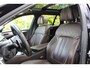 BMW 5-Serie Touring 530i High Executive M-sport | Incl. 12 maanden garantie | Panoramadak | Dodehoek detectie | Geheugenstoelen |  Parkeercamera | Standkachel | Head-up display | Elektrisch uitklapbare trekhaak | Stoelverwarming | Draadloze telefoonlader | Luxe lederen bekleding |