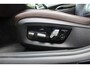 BMW 5-Serie Touring 530i High Executive M-sport | Incl. 12 maanden garantie | Panoramadak | Dodehoek detectie | Geheugenstoelen |  Parkeercamera | Standkachel | Head-up display | Elektrisch uitklapbare trekhaak | Stoelverwarming | Draadloze telefoonlader | Luxe lederen bekleding |