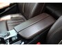 BMW 5-Serie Touring 530i High Executive M-sport | Incl. 12 maanden garantie | Panoramadak | Dodehoek detectie | Geheugenstoelen |  Parkeercamera | Standkachel | Head-up display | Elektrisch uitklapbare trekhaak | Stoelverwarming | Draadloze telefoonlader | Luxe lederen bekleding |