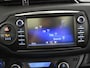 Toyota Yaris 1.5 Hybrid Executive Bi Tone | Panorama | Stoelverw |