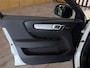 Volvo XC40 2.0 B4 Plus Dark | BLIS | Carplay | Keyless start / entry | Cruise Control | Harmen Kardon |