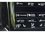 Volvo V60 T6 Hybride AWD Plus Dark LONG RANGE | Head-Up | Panoramadak | Stoel + Stuur Verwarming | Camera | Trekhaak |
