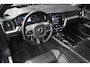 Volvo V60 T6 Hybride AWD Plus Dark LONG RANGE | Head-Up | Panoramadak | Stoel + Stuur Verwarming | Camera | Trekhaak |