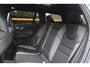Volvo V60 T6 Hybride AWD Plus Dark LONG RANGE | Head-Up | Panoramadak | Stoel + Stuur Verwarming | Camera | Trekhaak |