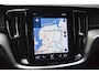 Volvo V60 T6 Hybride AWD Plus Dark LONG RANGE | Head-Up | Panoramadak | Stoel + Stuur Verwarming | Camera | Trekhaak |