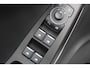 Ford Puma 1.0-125pk EcoBoost Mild-Hybrid Titanium. Fabrieksgarantie t/m 21-05-2027 ! Slechts 14.800km ! Volautm. airco, pdc achter, all season banden, stoel-, stuur- en voorraamverw., navigatie, telefoonvoorb., elektr. achterklep, cruise cntrl, keyless entry&go etc.