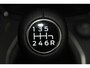 Ford Puma 1.0-125pk EcoBoost Mild-Hybrid Titanium. Fabrieksgarantie t/m 21-05-2027 ! Slechts 14.800km ! Volautm. airco, pdc achter, all season banden, stoel-, stuur- en voorraamverw., navigatie, telefoonvoorb., elektr. achterklep, cruise cntrl, keyless entry&go etc.