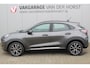 Ford Puma 1.0-125pk EcoBoost Mild-Hybrid Titanium. Fabrieksgarantie t/m 21-05-2027 ! Slechts 14.800km ! Volautm. airco, pdc achter, all season banden, stoel-, stuur- en voorraamverw., navigatie, telefoonvoorb., elektr. achterklep, cruise cntrl, keyless entry&go etc.