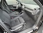 Volvo EX40 Single Motor Extended Range Plus 82 kWh Europa/ extra getint glas/ elektrische stoelen/ Nubuck bekleding / climate line