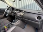 Toyota Auris 1.8 Hybrid Executive | Keyless | 17'' | Stoelverwarming | Camera | PDC V&A | Prijs Rijklaar!!