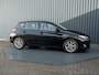 Toyota Auris 1.8 Hybrid Executive | Keyless | 17'' | Stoelverwarming | Camera | PDC V&A | Prijs Rijklaar!!