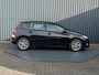 Toyota Auris 1.8 Hybrid Executive | Keyless | 17'' | Stoelverwarming | Camera | PDC V&A | Prijs Rijklaar!!
