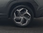 Hyundai Tucson 1.6 T-GDI Comfort 4WD PHEV 265pk Dealer O.H. | Adaptive Cruise | Camera | Stoelen & Stuur Verwarmd | Keyless | 19"L.M | Apple Carplay | Navigatie | DAB | Plug In Hybrid |