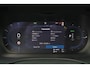 Volvo XC60 T8 Recharge AWD Plus Dark - Panorama/schuifdak - IntelliSafe Assist & Surround - 360º Camera - Harman/Kardon audio - Adaptieve LED koplampen - Verwarmde voorstoelen, stuur & achterbank - Parkeersensoren voor & achter - Elektr. bedienb. voorstoelen met geheugen - Draadloze tel. lader - Extra getint glas - 20' LMV